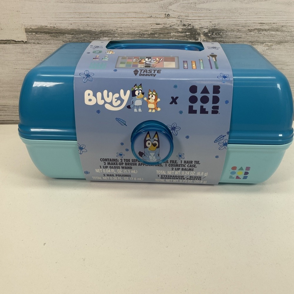 NEW Bluey X Caboodles Makeup Beauty Organizer Kit Carrying Case - 12 Piece‎ Set